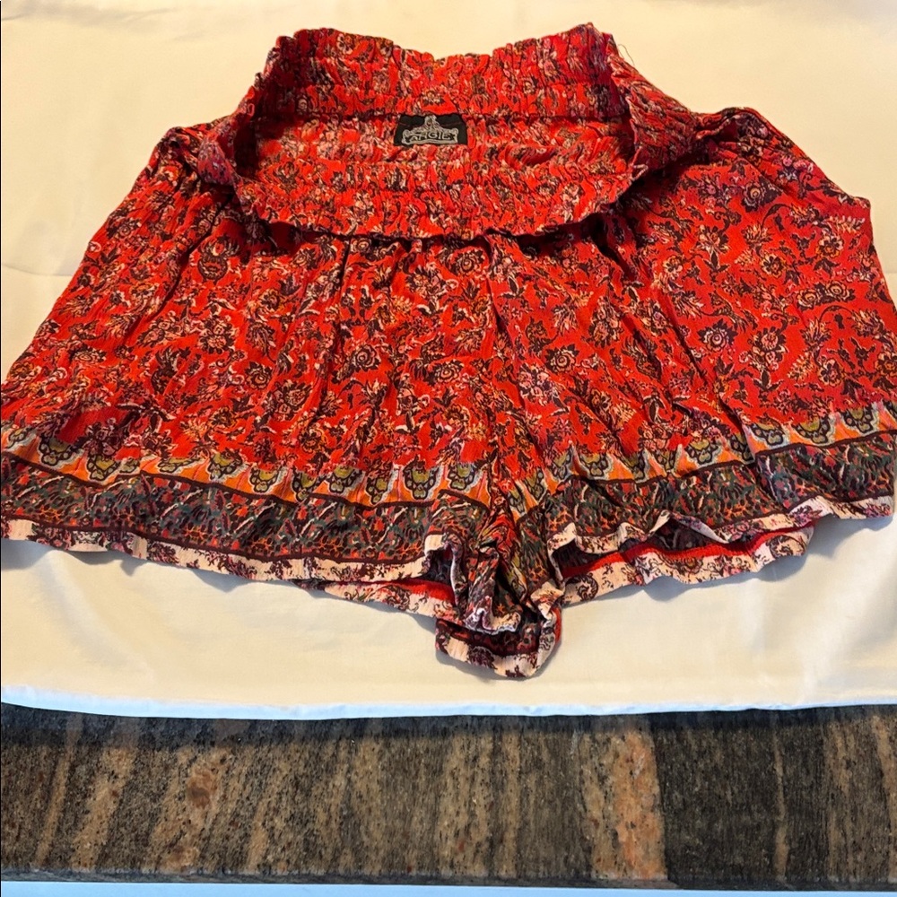 Angie Red Paisley Women's Shorts